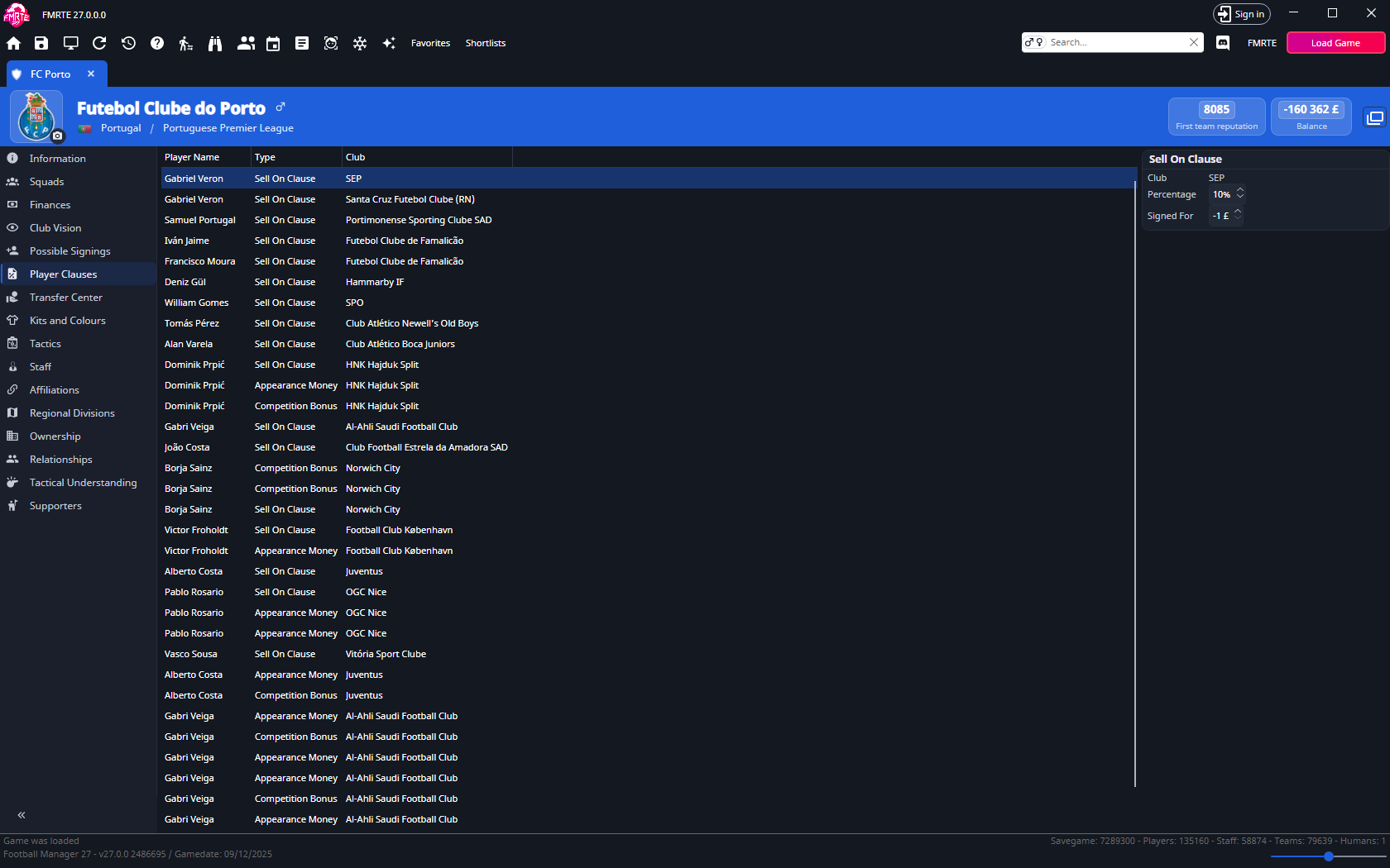 Player Clauses tab with a sell-on clause selected and its Sell On Clause details